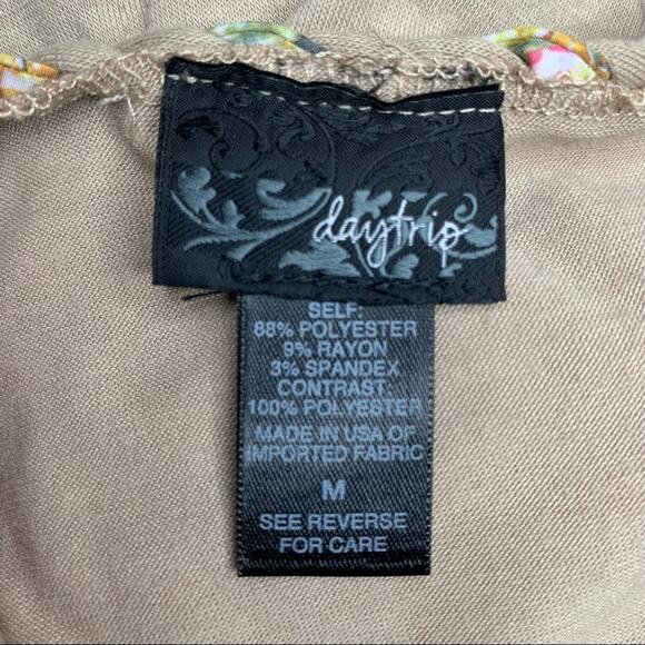 Daytrip Top Multicolor Tribal Print Long Sleeve Pullover Size M - Picture 9 of 9